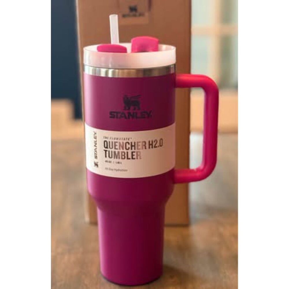 Stanley Quencher H2.0 FlowState Tumbler 40 oz Insulated Handle Fuchsia Pink NEW